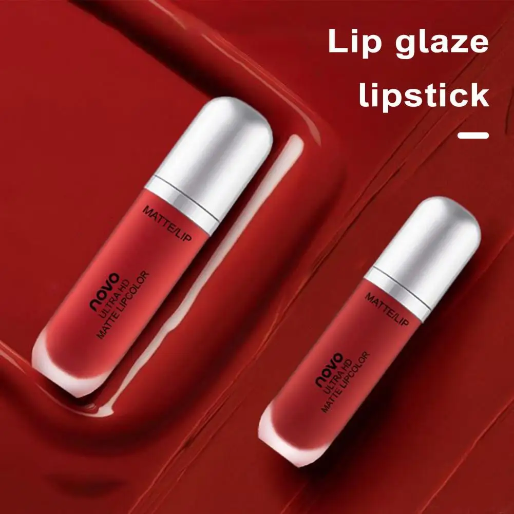 Lip Glaze Niet-plakkerige formule Langdurige lipgloss Langdurige matte lippenstift voor glanzende lippen Hydraterende waterdichte lip