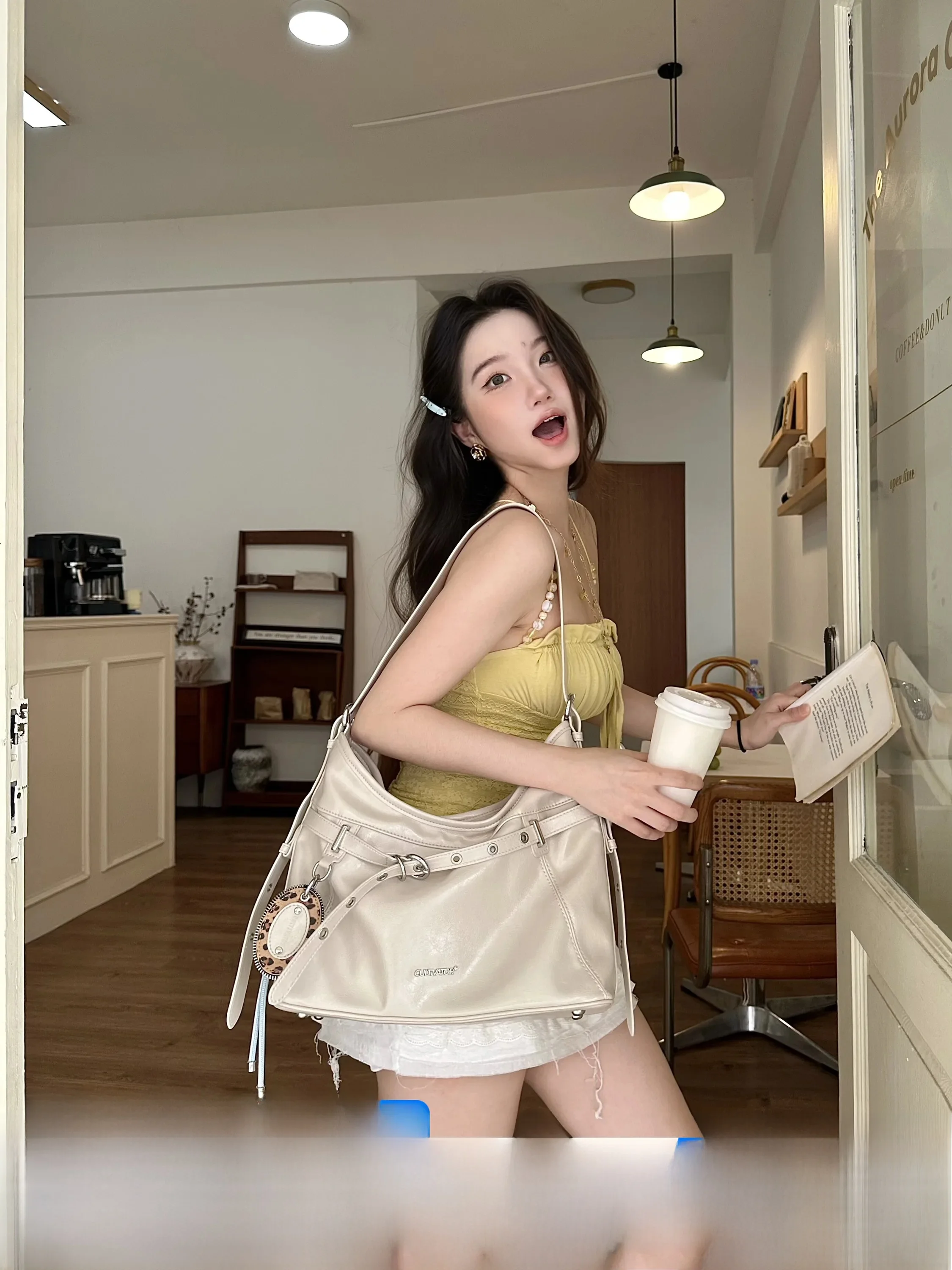 

Cultivator Original Retro Simple Large Capacity Commuter Versatile Hobo Bag 2026 Summer New Soft Polyester Zipper Closure