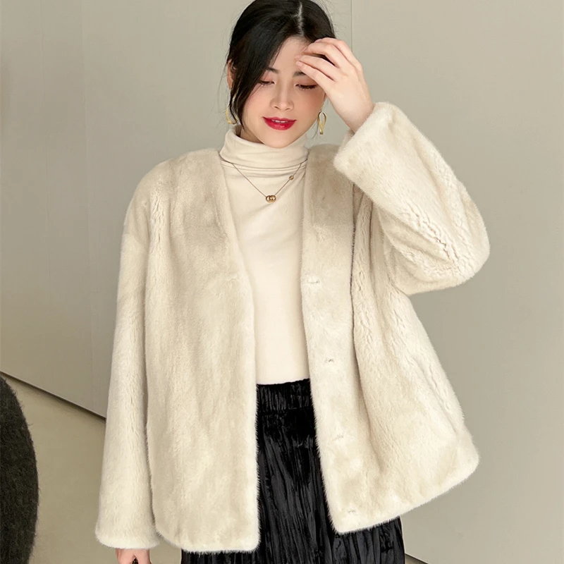 Fur Jacket Women's Short V-neck Three-Button Cardigan Long Sleeve Winter Imitated Mink Fur Fashion Loose Version Warm Thickened