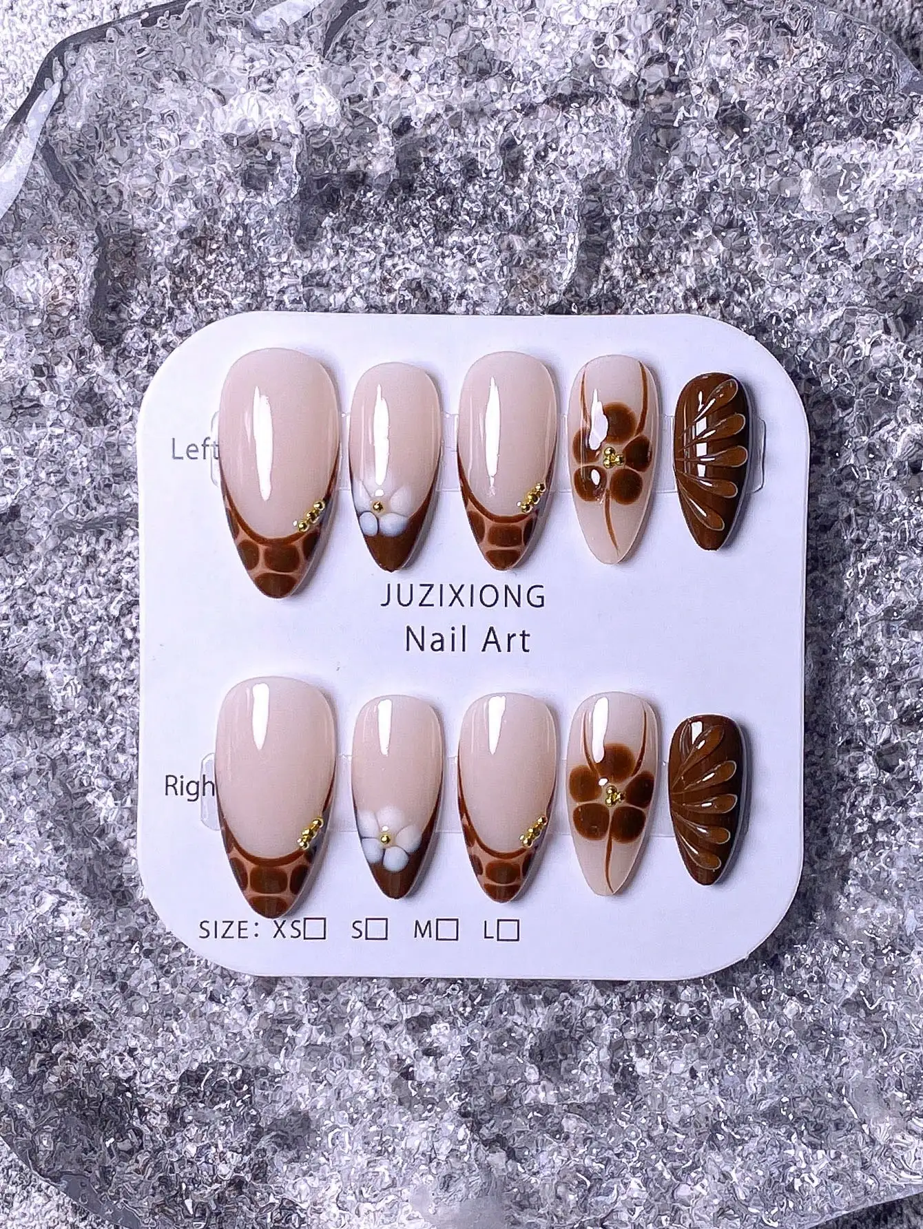 

10 pieces of handcrafted brown & white two-tone smudged floral press-on nails, elegant, romantic, minimalist, high-end, sexy and