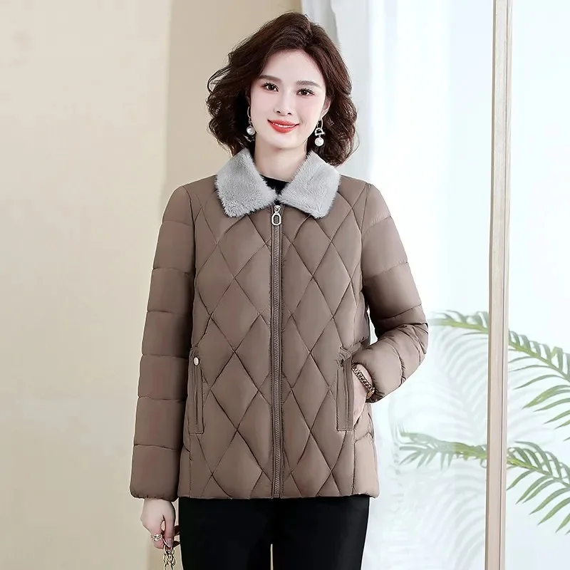 Cotton-padded Women Short Winter 2025New Korean Version Light Warm Down Cotton-padded Jacket Joker Loose Cotton-padded Coat Lady