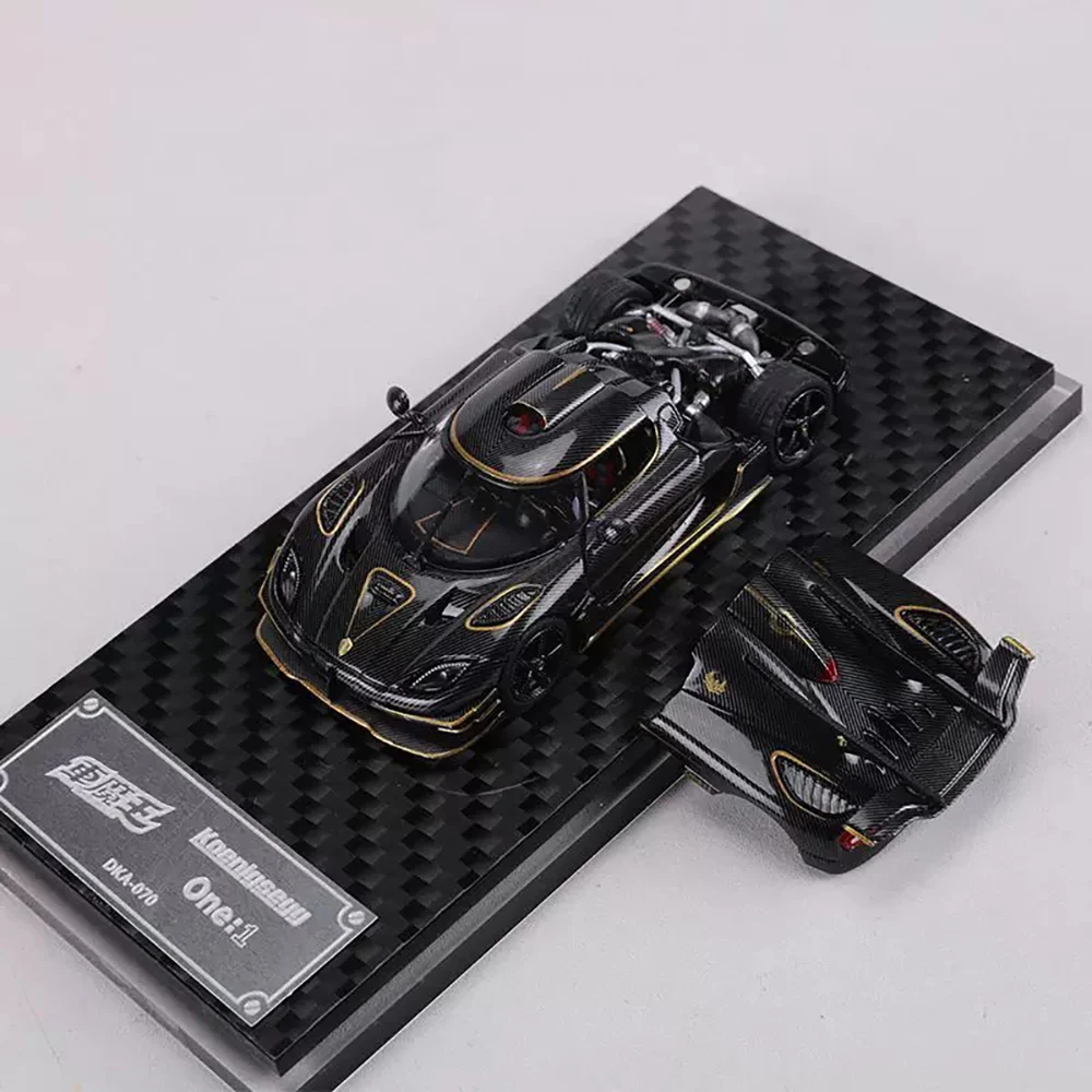 

Машинка Demon King Auto 1/64 One:1 из черного карбонового сплава, игрушка-модель автомобиля, подарок для подростков и взрослых, коллекционная модель для хобби