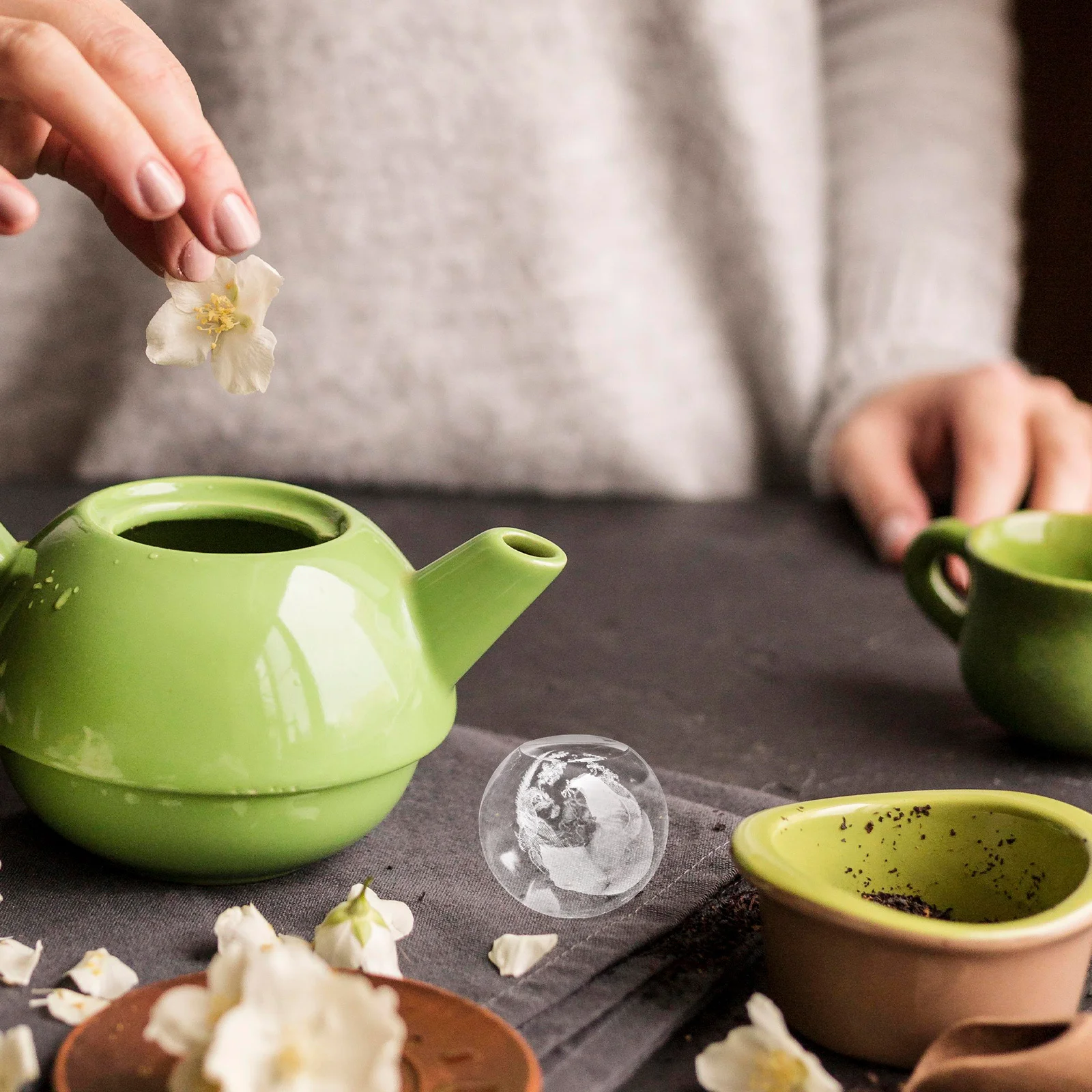 

Clear Crystal Teapot Lid Holder Glass Cover Stand Tea Room Decorative Pot Lid Organizer Household Teaware Accessory