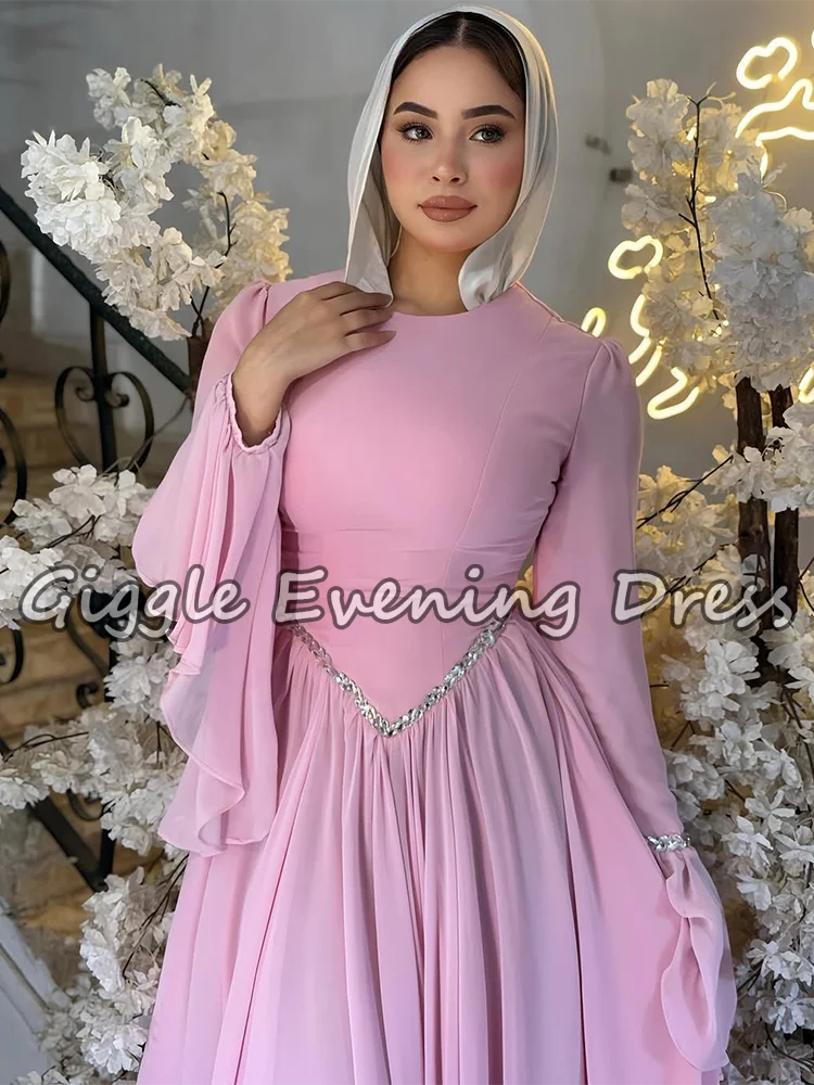 Giggle 2026 saoudien modeste rose robes de soirée musulmanes à manches longues en mousseline de soie perlée a-ligne robe de soirée d'invité de mariage personnalisé