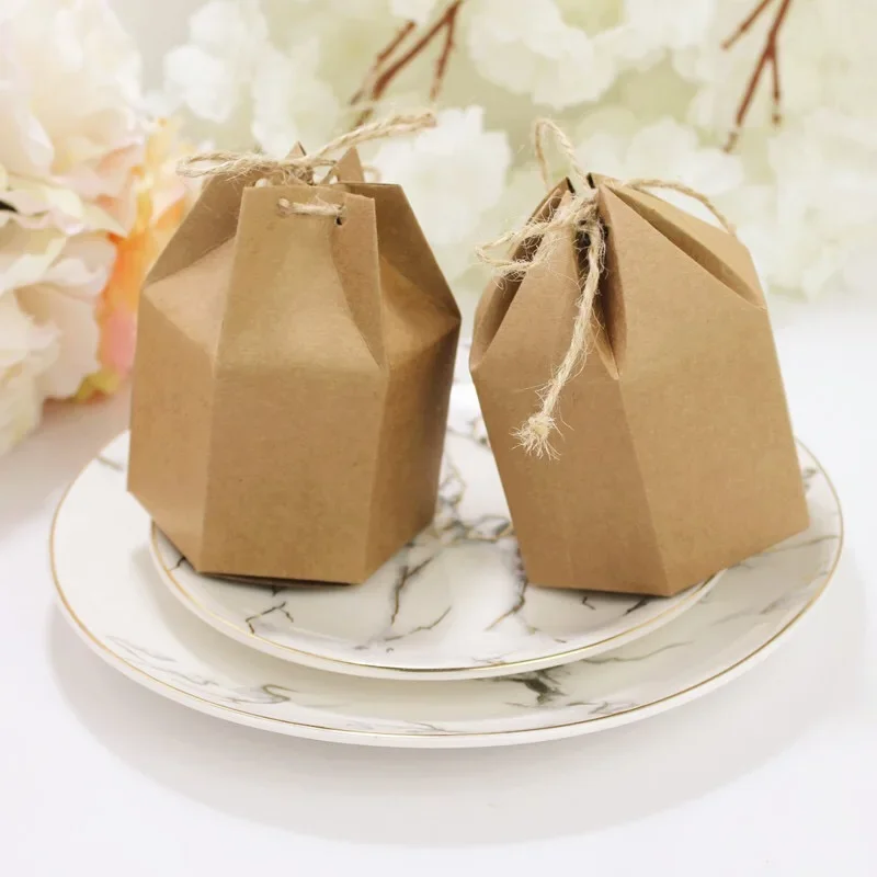 100pcs Hexagonal Shape Brown Kraft Paper Boxes Wedding Favors Candy Box Thank You Gift Box Party Supplies Chocolate Boxes