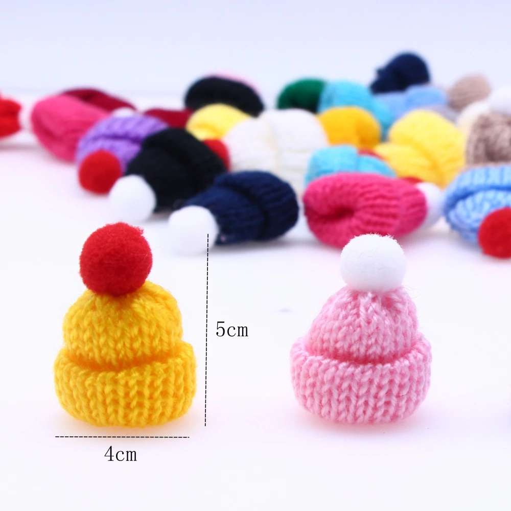 10Pcs Mini Handmade Small Knitting Hat Christmas Tree Ornaments Doll DIY Phone Case Craft Decoration