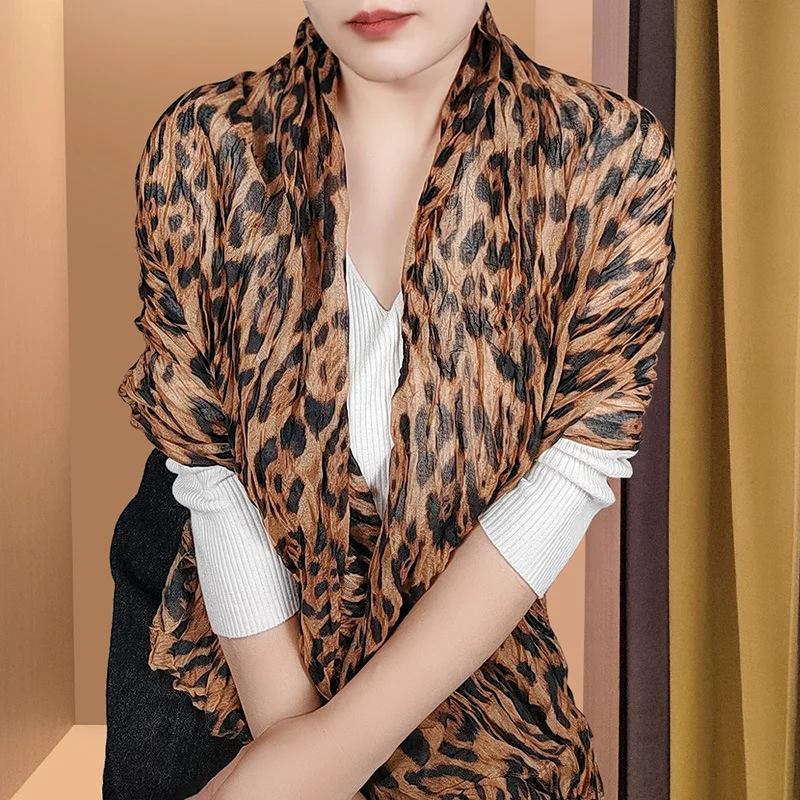 Fashion Leopard Print Cotton Linen Crumpled Gradient Neck Guard Silk Scarf Women Travel Holiday Beach Towel Sunscreen Shawl R49