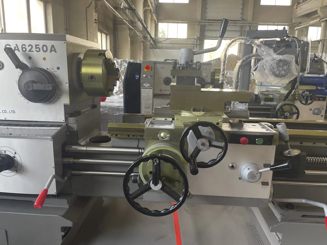CL Horizontal Ca6140 1000Mm Heavy Cutting 3 Chuck Manual Lathe Hine