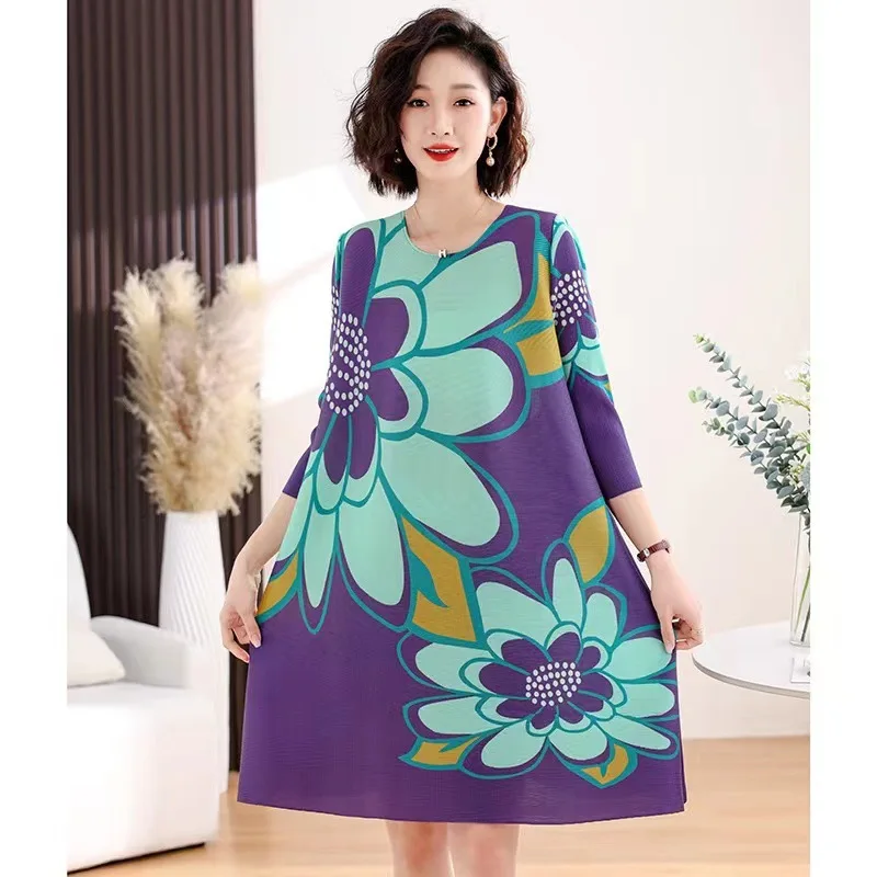 

Wrinkled Improved Cheongsam Dress 2024, Covering Flesh and Showing Thinning, Noble Mom's Chinese Style Dress