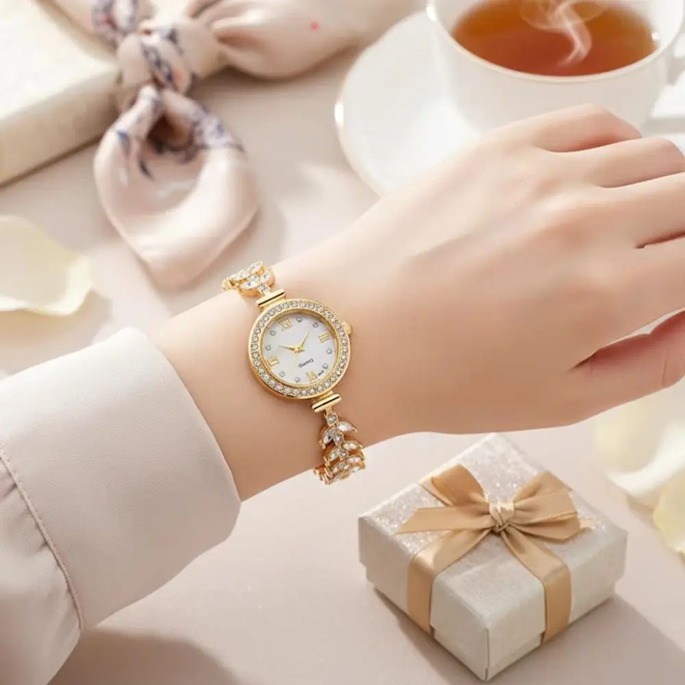 

Slim Strap Ladies Quartz Watch Leaf Design Round Dial Women Quartz Watch Pull Adjustable Small Dial Rhinestone Watch Daily Use