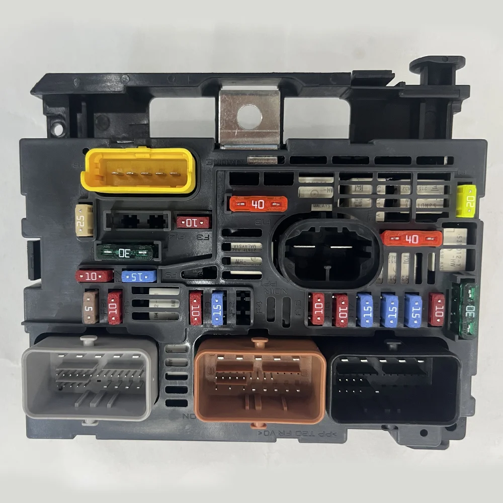 9666700280 BSM-R03 Fuse box Body Modul / Citroen Jumpy Citroën Berlingo Peugeot Partner BSM