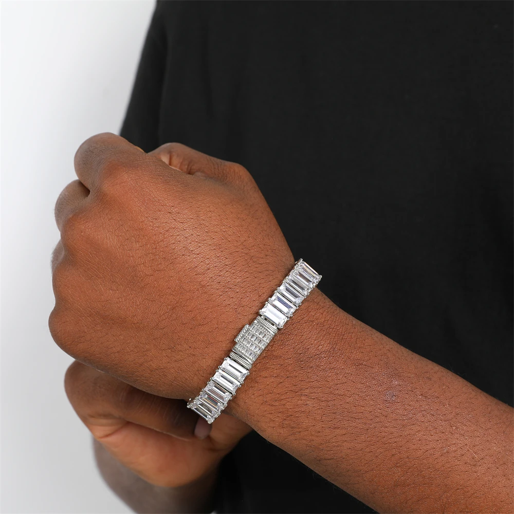 

Hip Hop Big Cubic Zirconia Iced Out Tennis Chain Bracelet For Men Women Luxury Party Wedding Bracelet Fashion Jewelry Girls Gift