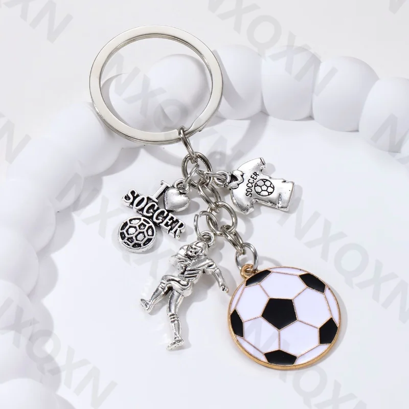 Classic Soccer Sportsman Shoes Enamel Alloy Keychain Simple Sports Key Ring For Women Men Love Football Friends Handmade Jewelry