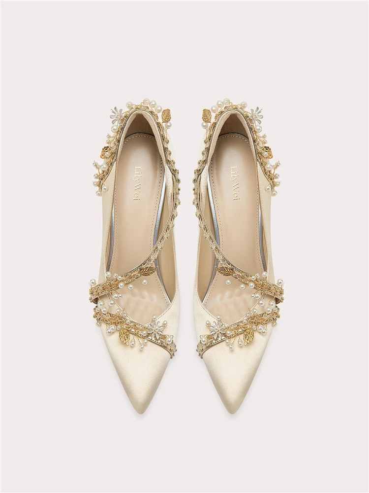 Spring new pointed shallow silk pearl one-line belt low-heeled shoes thin high-heeled banquet large size small size women's shoe