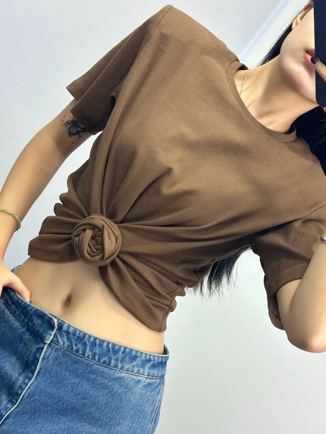 Y2K knotted twisted ribbed T-shirt temperament high street round neck short sleeve T-shirt women's tops 2025 spring new