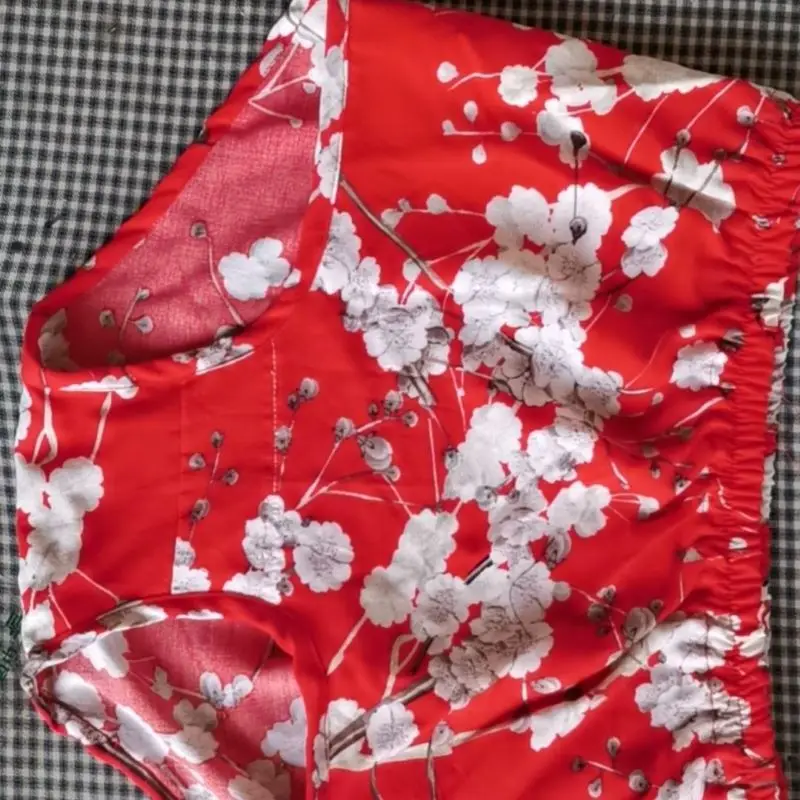 

Men's Floral Printing Panties Silky Touch Smooth Low Waist Man's Briefs Live Show Dance Costumes BF FKK Private Party