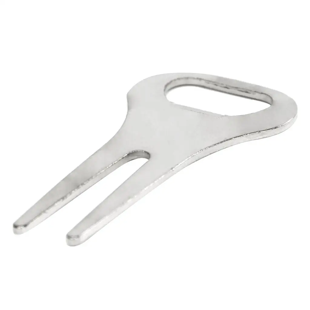 Compact Golf Divot Lawn Accessory Zinc Alloy Green Fork Groove Cleaning Tool for Golf Practice