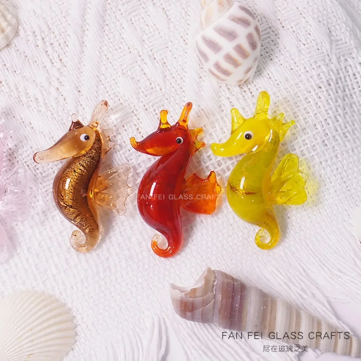 DW40 1pcs Fun Personality Creativity Fun Translucent Sea Animal Charm Handmade Seahorse Jewelry Making Supplies Glass Materials
