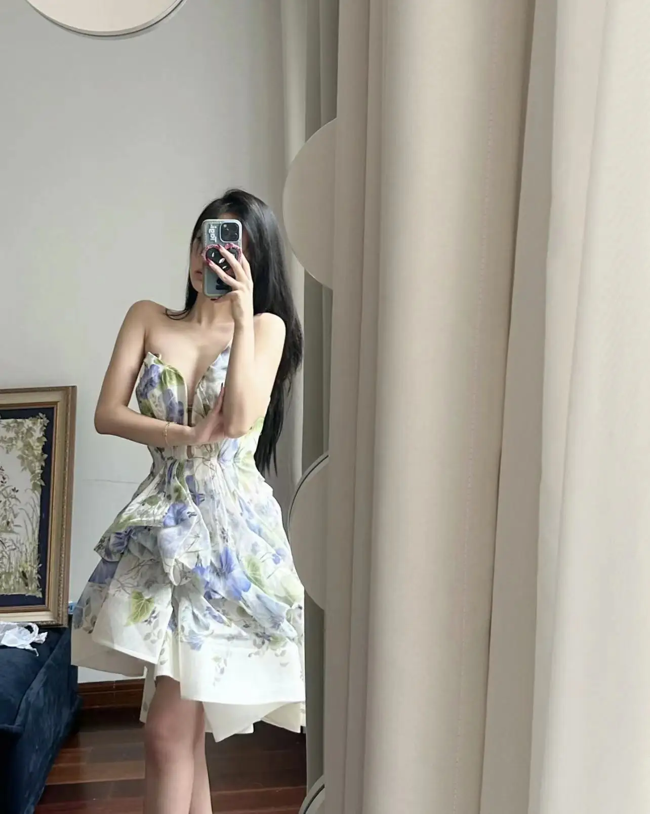 

2024 deep V-neck retro gold printed silk holiday dress romantic beach flower skirt