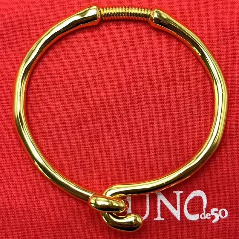 2023 New UNOde50 Hot Selling in Europe and America, High Quality, Love Nameplate Bracelet, Women's Romantic Gift, Bag