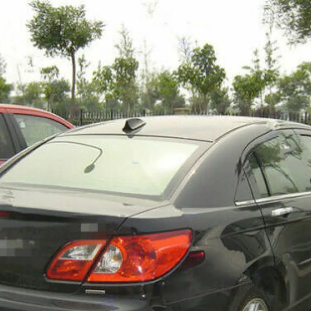 Antena Decorativa Universal para Teto de Carro Estilo Barbatana de Tubarão com Base Adesiva em Fibra de Carbono para BMW Honda Toyota