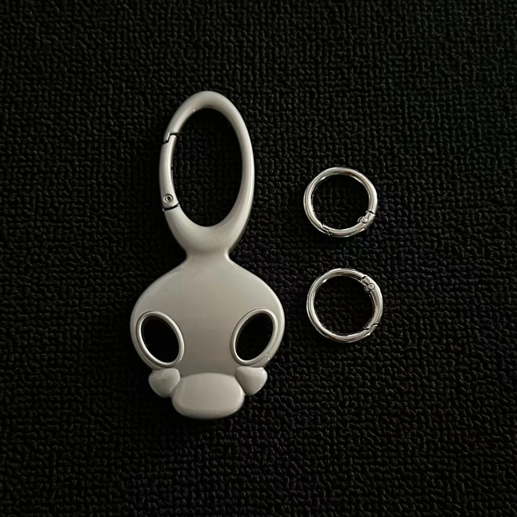 Personalized and Unique Facial Features Car Keychain High-end Feel Three-dimensional Metal Waist Bag Hanging Accessories