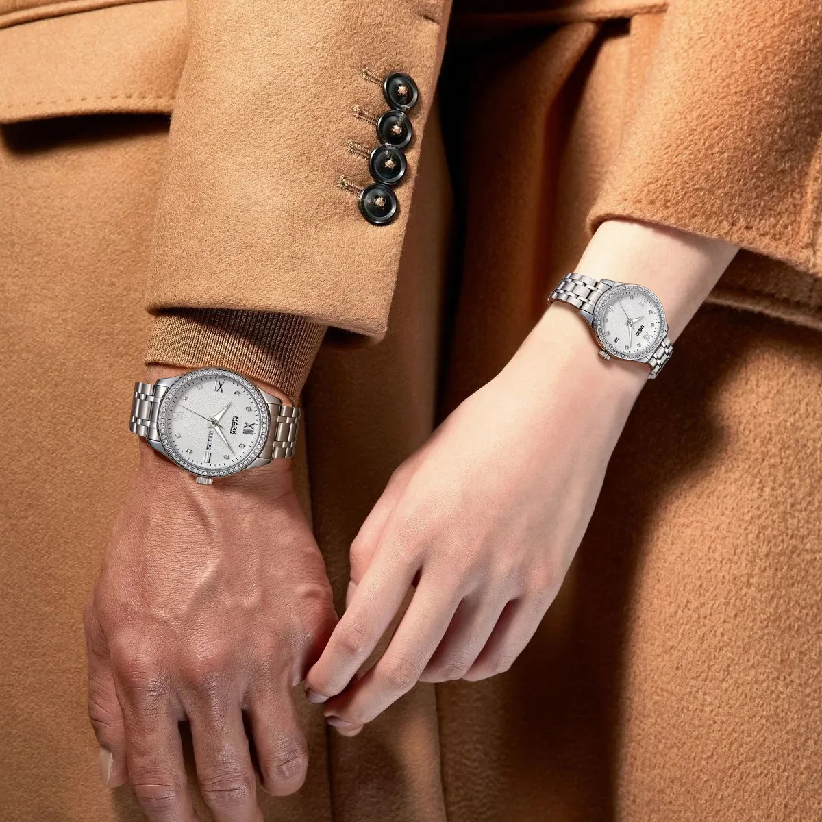 مارك Fairwhale 5850 ساعة كوارتز رجالية فاخرة مقاوم للماء زوجين طبعة مزدوجة التقويم الماس مجموعة تصميم زوجين ساعة Reloj