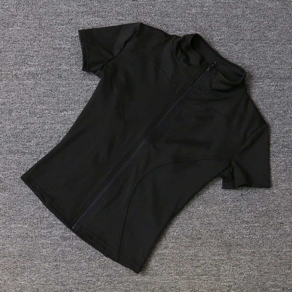 Veste de sport à manches courtes T-shirt noir blanc Absorption de la sueur veste de Yoga chemise séchage rapide doux Yoga haut court été