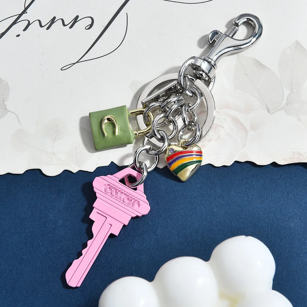 Lock Heart Keychain Enamel Bag Charm Pendant for Women Fashion Sweet Car Key Ring Chain Jewelry Handbag Accessories Gift