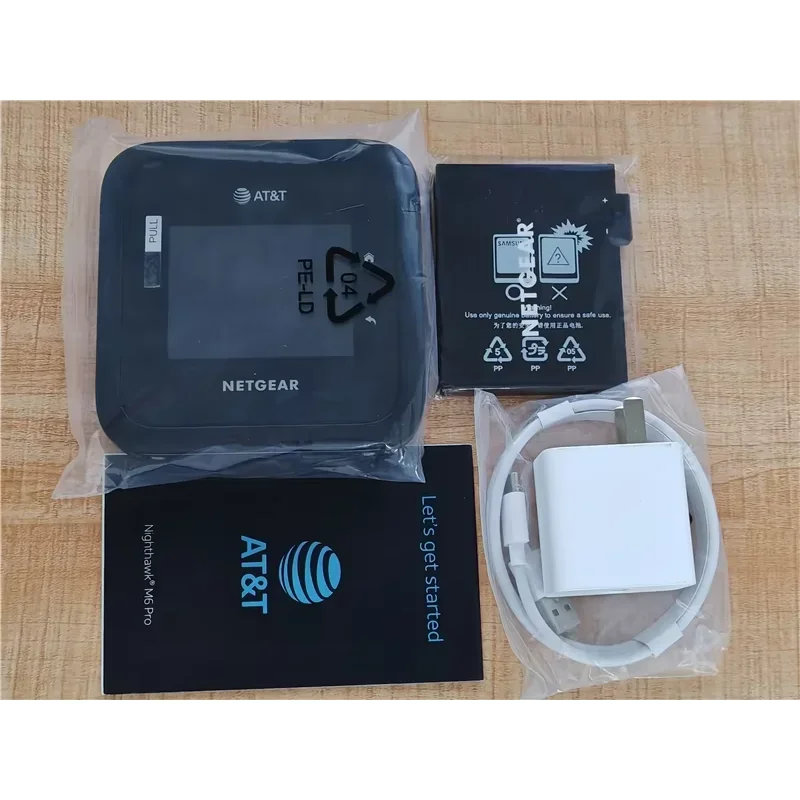 Netgear Nighthawk M6 Pro MR6500 WLAN-Router, kabellose Modems, globale 5G MmWave und Sub-6 WiFi, mobile Hotspot-Router, 3,6 Gbit/s, SDX65