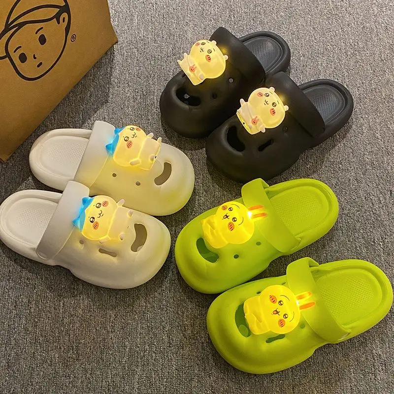 Chiikawa LED Light Up Clogs Women EVA Thick Platform Slippers Cute Usagi Hachiware Cartoon Non Slip Beach Slide Sandals Gift
