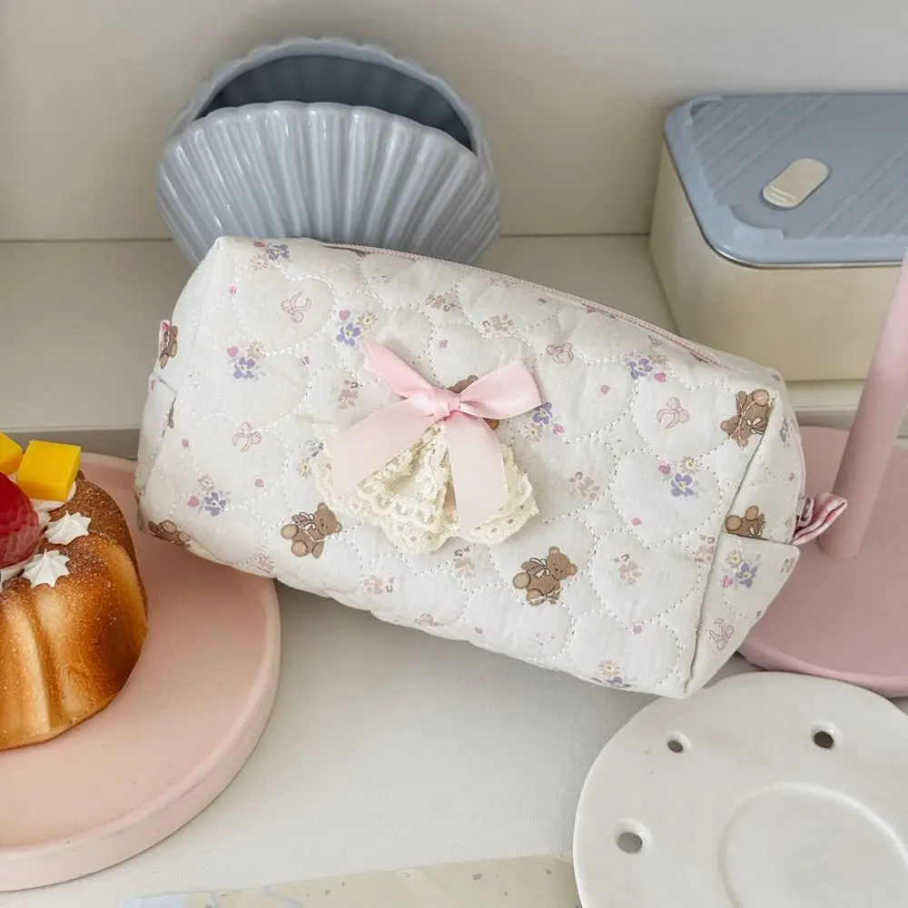 

Cute Rose Bear Makeup Bag Quilting Cotton Thicken Cosmetic Pouch Large Capacity Multifunctional Pen Bag Travel