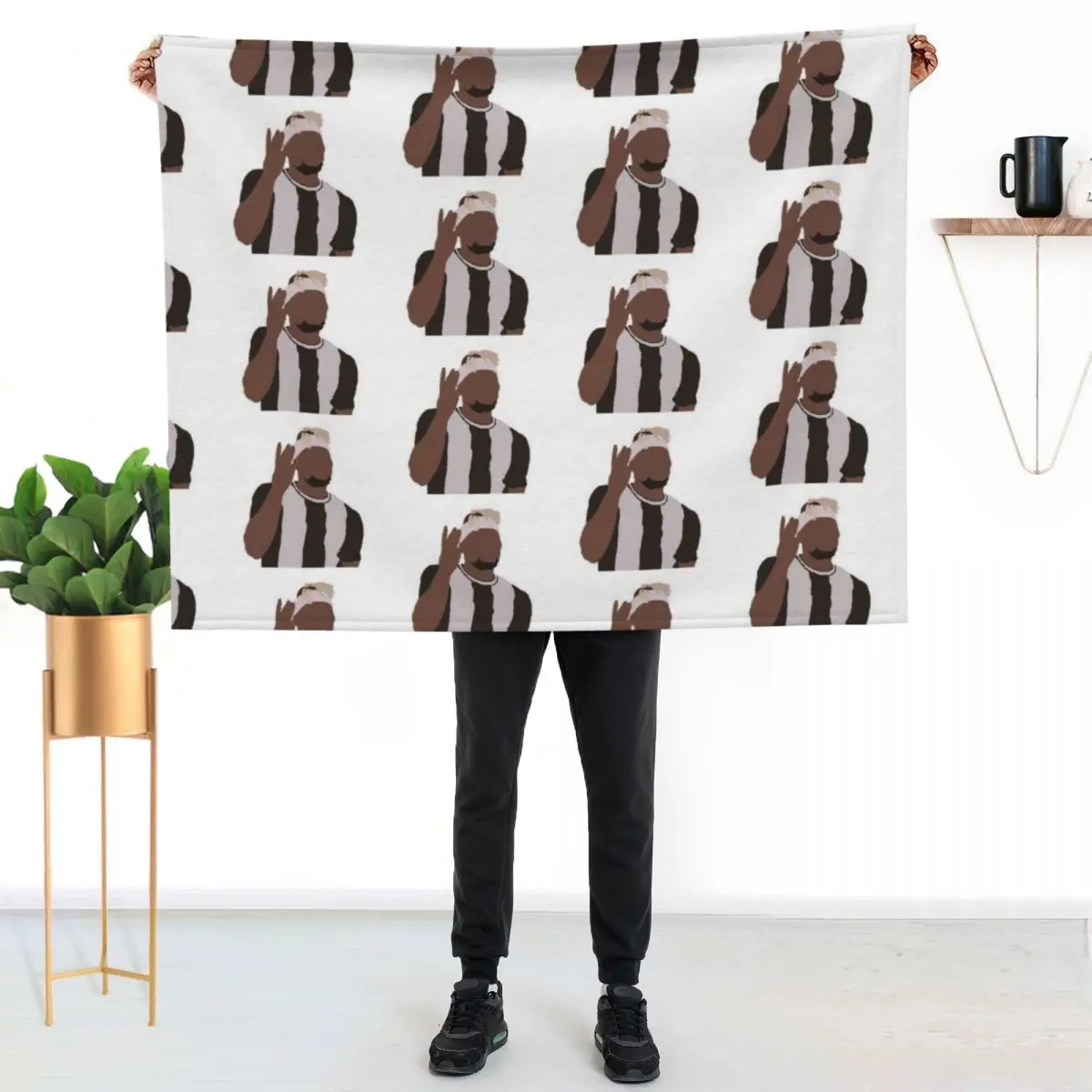 Saint-Maximin Throw Blanket Nap Quilt christmas gifts Comforter Tourist blankets and throws Blankets