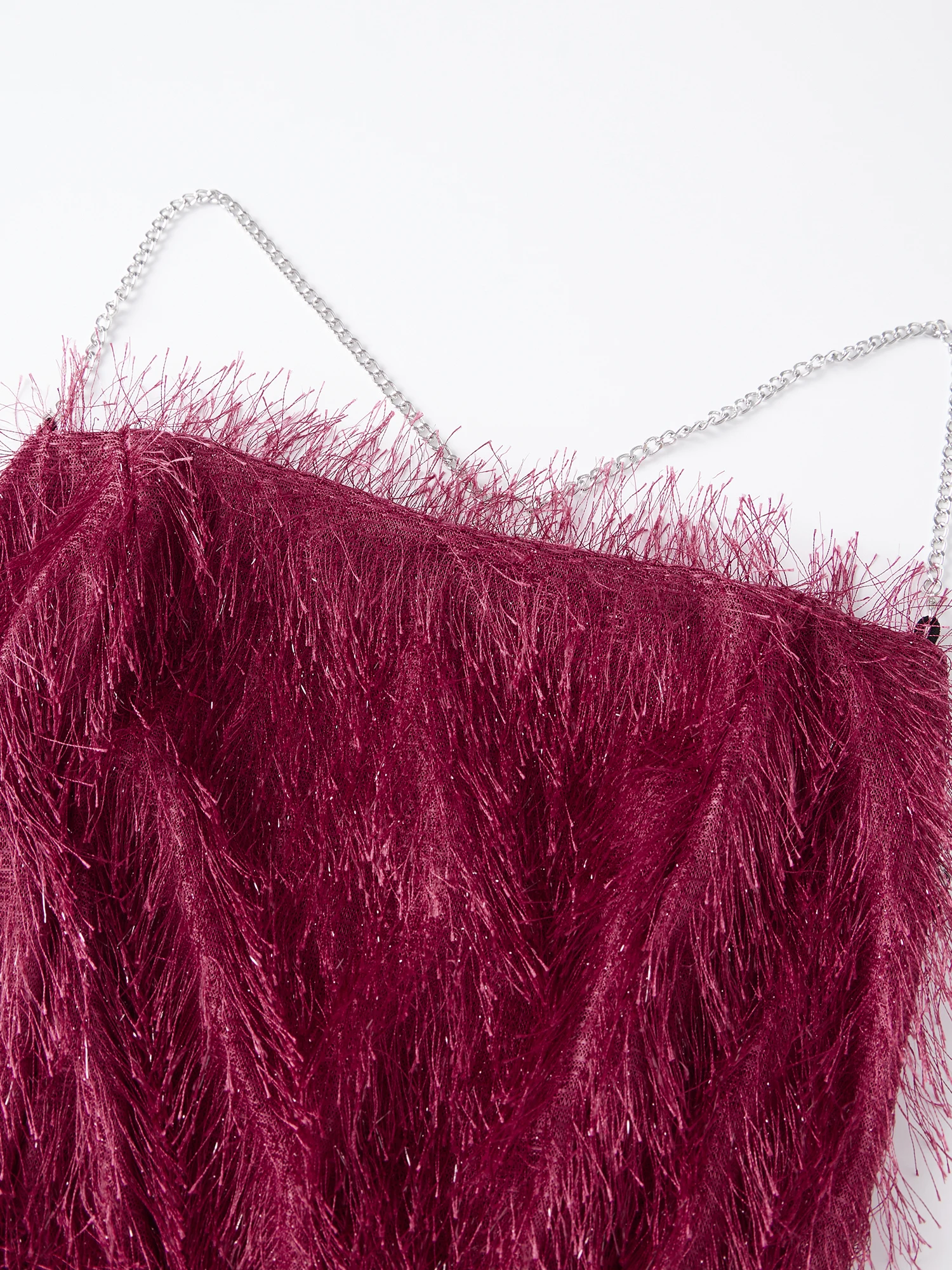 ชุดเดรสแขนกุดคอเหลี่ยมหรูหราพร้อมสายโซ่และดีเทลเปิดหลังสำหรับงานเลี้ยงค็อกเทลและโอกาสพิเศษ