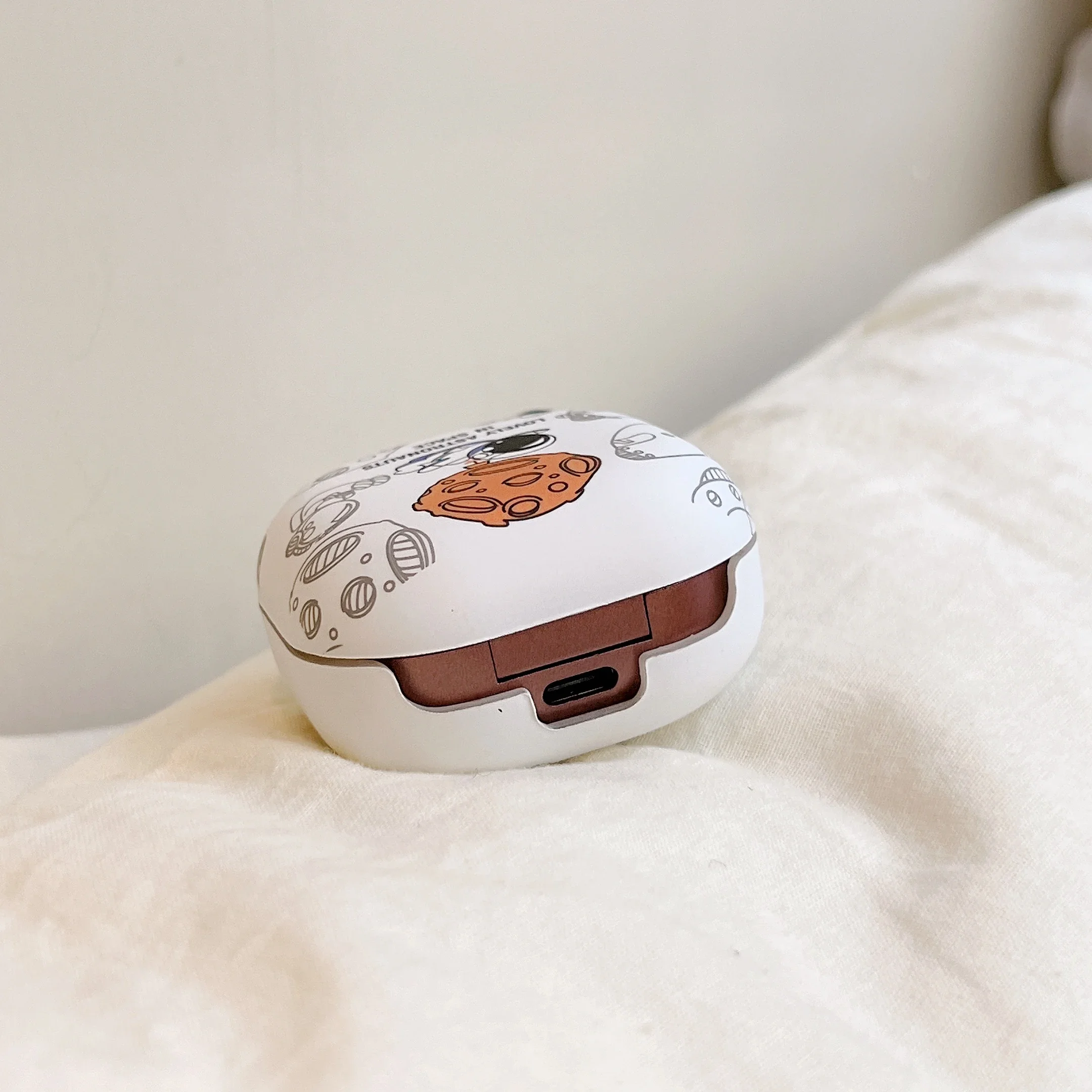 For Samsung Galaxy Buds Live Case soft shell astronaut Crystal stickers Wireless Earphone case For Galaxy Buds pro/Buds2 Cover