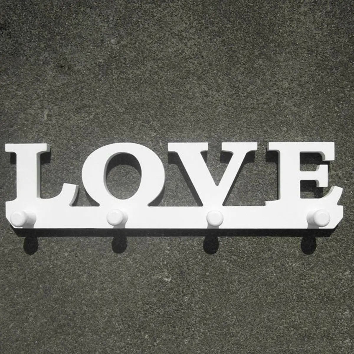 Natural Wood Hook Love Symbol Design Compact Strong Easy Install Decorative Storage Hook for Living Room Bedroom