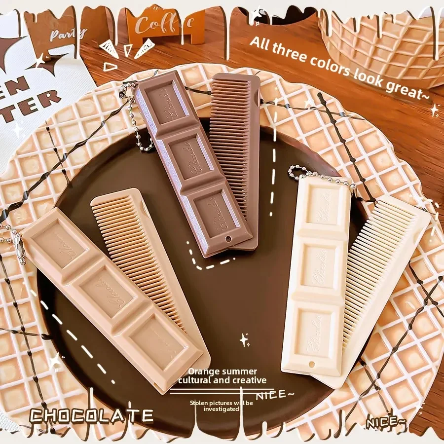 

Chocolate Folding Mirror Comb High Appearance Level Cute and Girlish Small Folding Mirror Comb for Girl Portable Integrated Comb