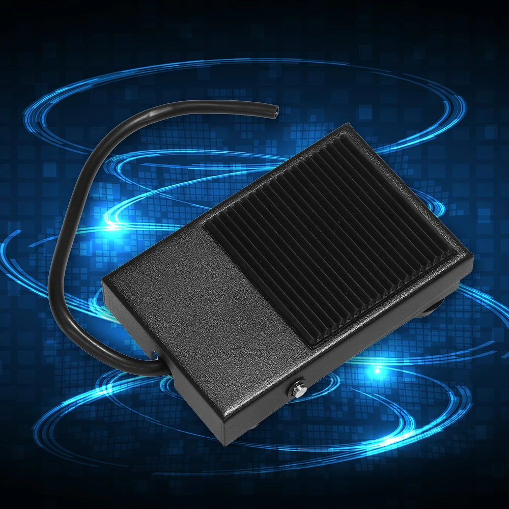 Interruttore a pedale antiscivolo in metallo per impieghi gravosi interruttore a pedale a pedale controllo momentaneo interruttore di ripristino automatico a 3 fili NO/NC