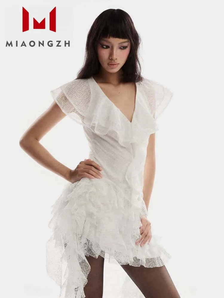 

2025 Summer New White Spliced Ruffles Fashion Dresses For Women V Neck Sleeveless Temperament High Waist Elegant Party Dress