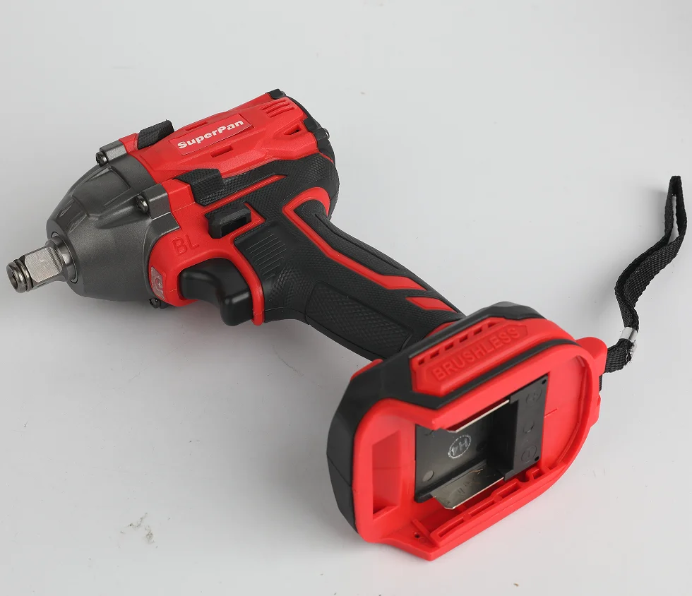 

Бесщеточный ударный гайковерт 20В, макс. крутящий момент 380 Нм, квадратный привод 1/2 дюйма, для аккумуляторов Makita