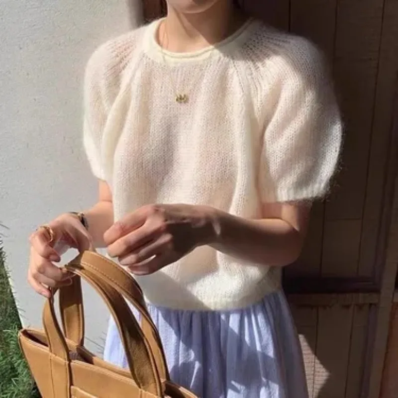 Women Early Autumn Round Neck Knit Top Loose Puff Short Sleeve Elegant Commuter Soft Sweater
