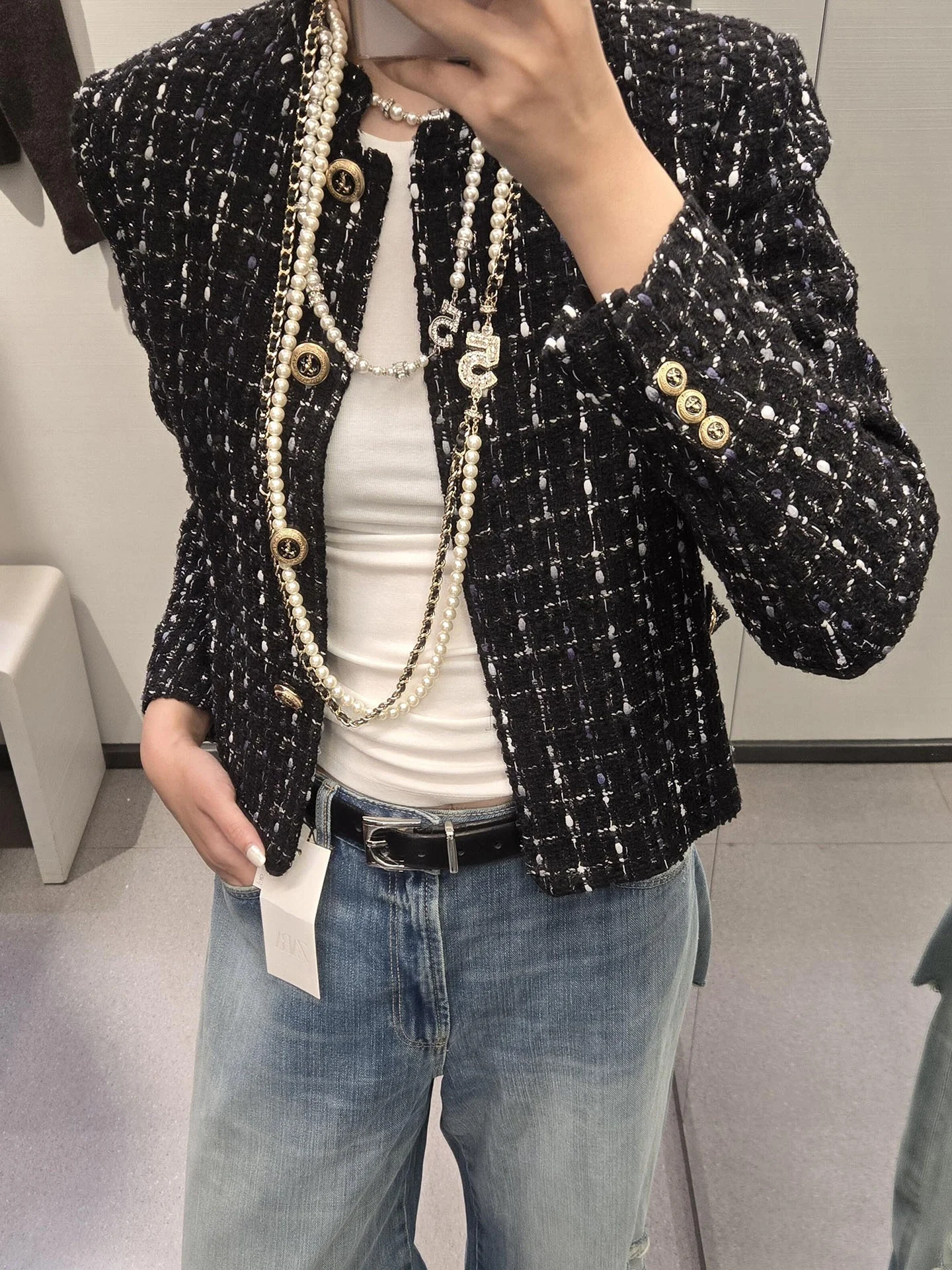 

Faionable ort Bla Tweed Jaet Women's Spring 2026 New Sle Luxury Feel Versatile Top round Ne Long Sve Button Cl...