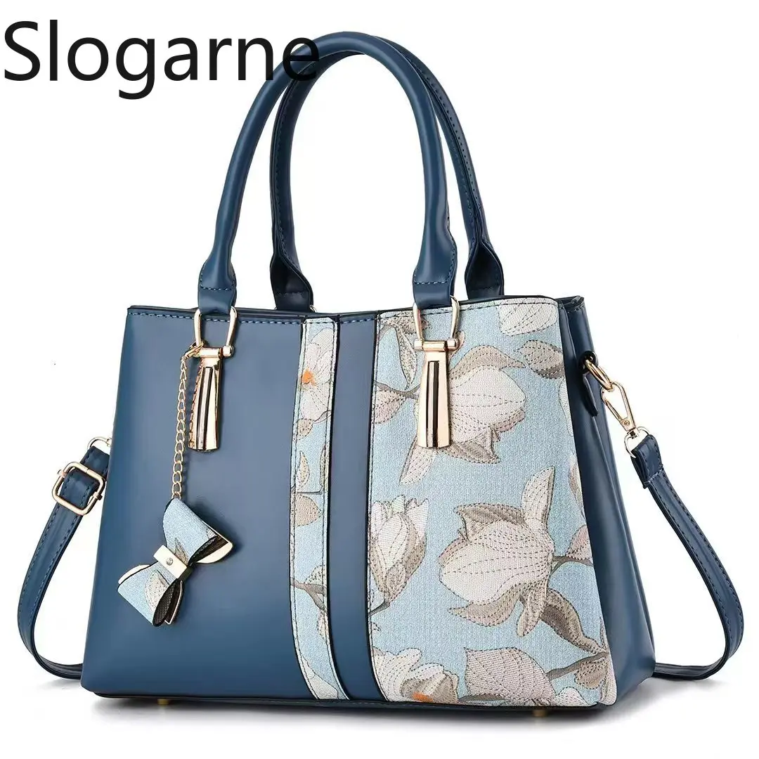 Fashion Flower Pattern Shoulder Bag Women New Big Capacity Crossbody Bag Luxury Brand Designer Handbags Commuting Tote Bag Purse