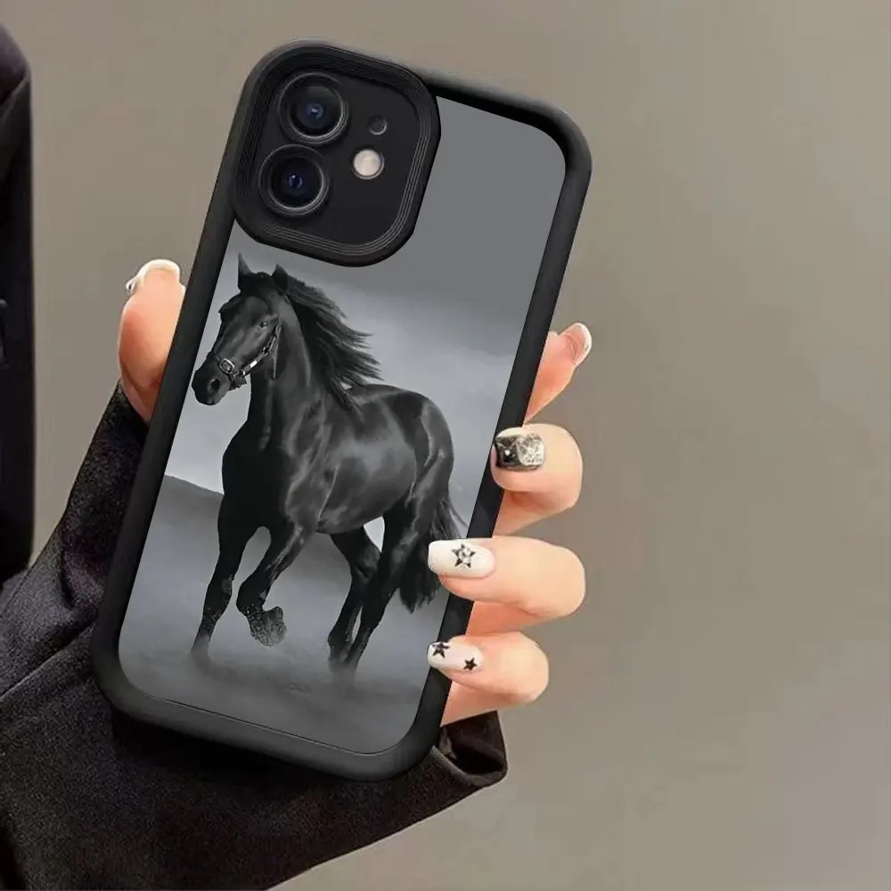 

Horses in the Desert phone case for iPhone 17 16 15 14 13 12 11 Pro/ Max/Plus shock-proof rear cover anti-fingerprint
