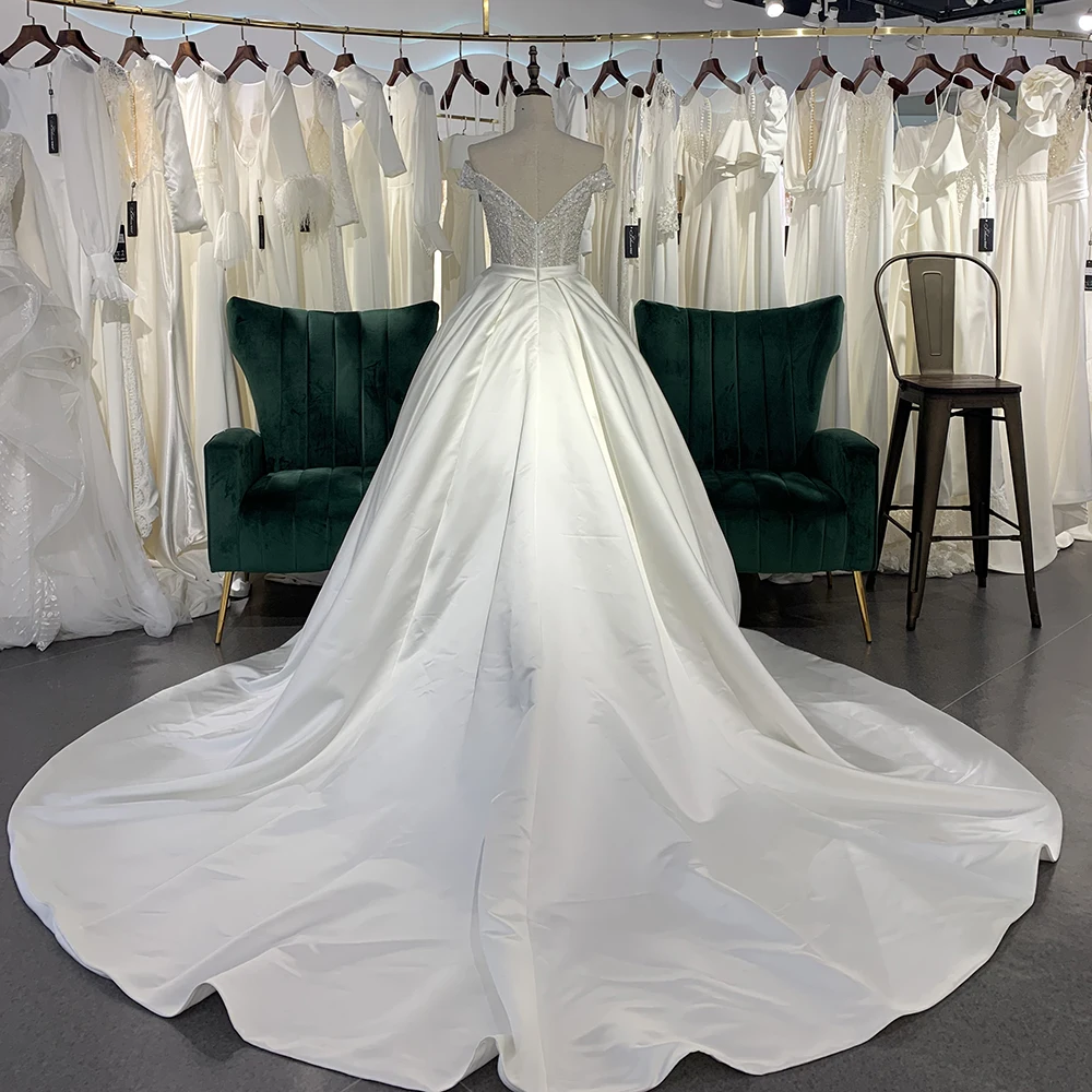 A-line V-Neck Stain Wedding Dresses 2025 Sweep Train Customized Short Sleeves Sequins Bridal Gowns vestidos de novia LSSG072