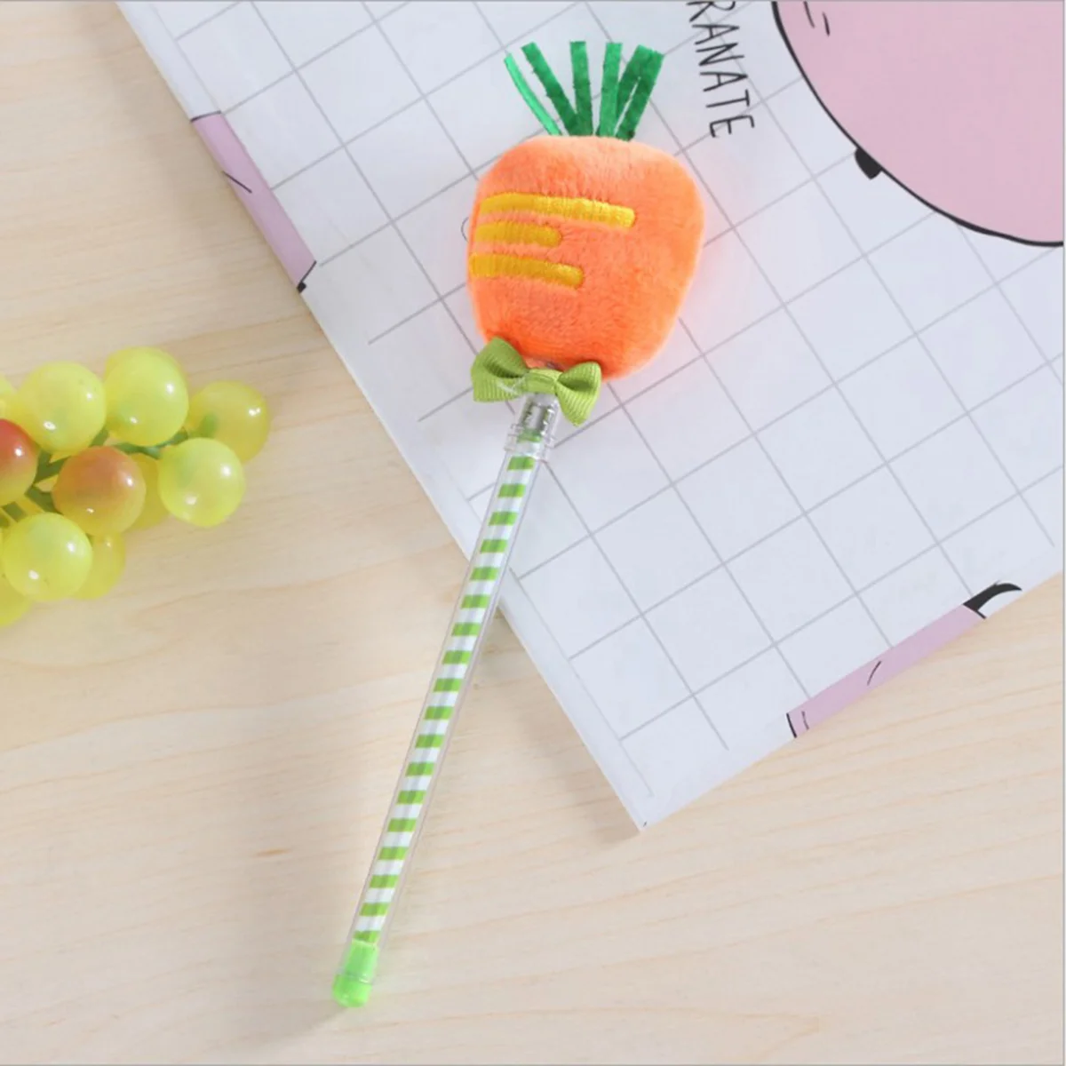 

6PCS Cartoon Plush Ballpoint Pen Student Supplies Fruit Gel Ink Pen(Random Pattern) pen cute pen