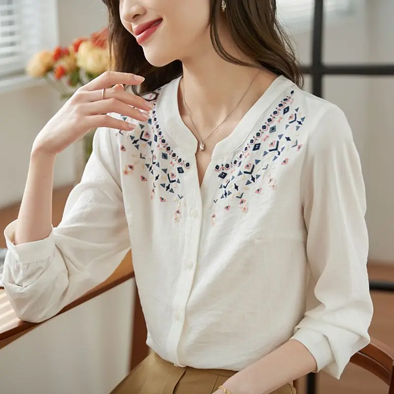 Spring Autumn New Fashion Elegance Solid Cotton Women\'s Clothing Shirts Embroidery O Neck Long Sleev Korean Style Shirring Tops