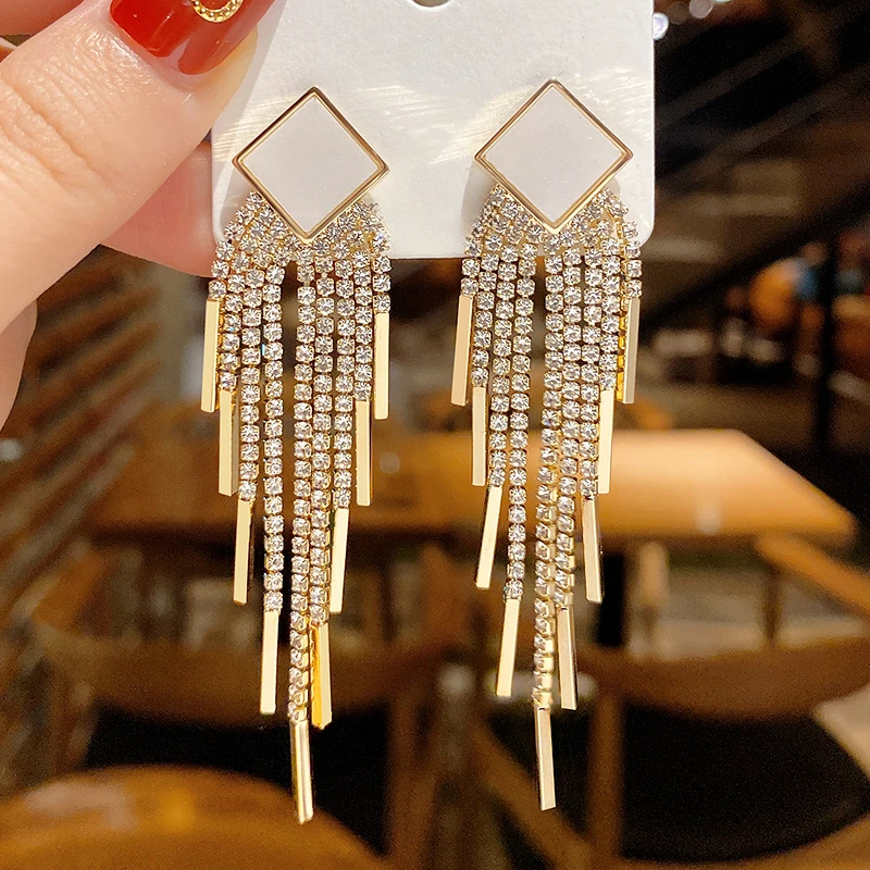 High-end light luxury fringed temperament earrings long pendant