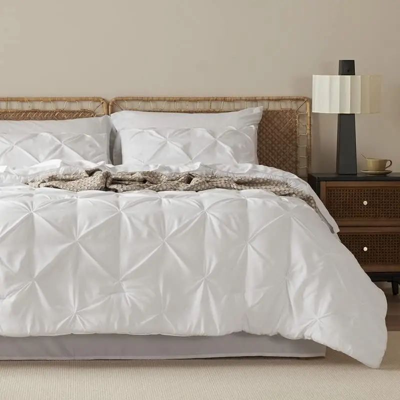 White Duvet Set with Pintuck Design Gentle Soft Pinch Pleat Comforter Bedding Set with Pillowcases for Luxurious Bedroom Gift
