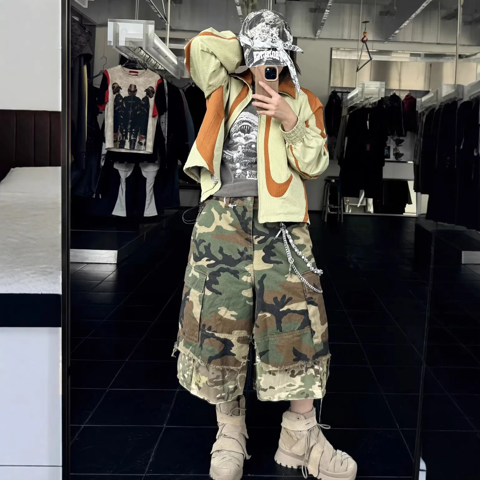 

Grailz Summer Retro Camo Patchwork Design Multi-Pocket Short Pants for Casual Straight-Fitting Seven-Inch Length Project G/R